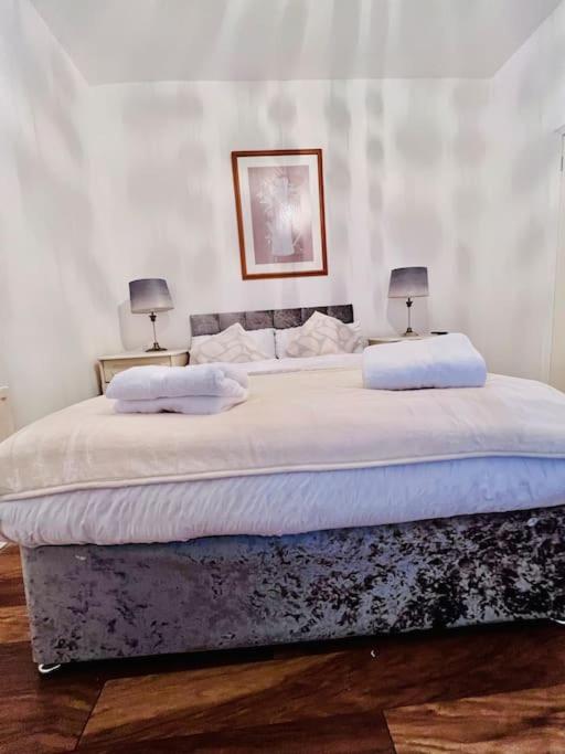 Lovely 3Bed Home Мидлсбро Экстерьер фото
